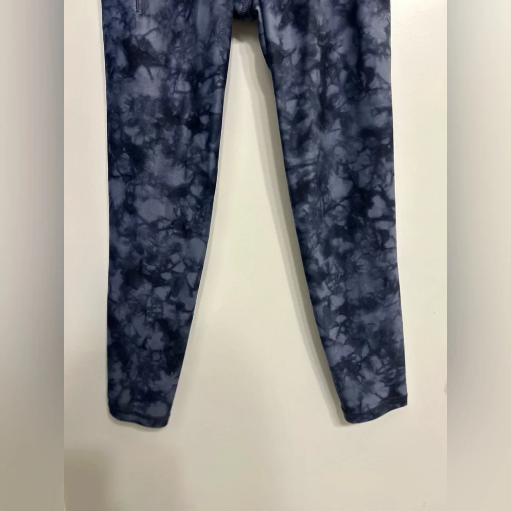 Athleta size small